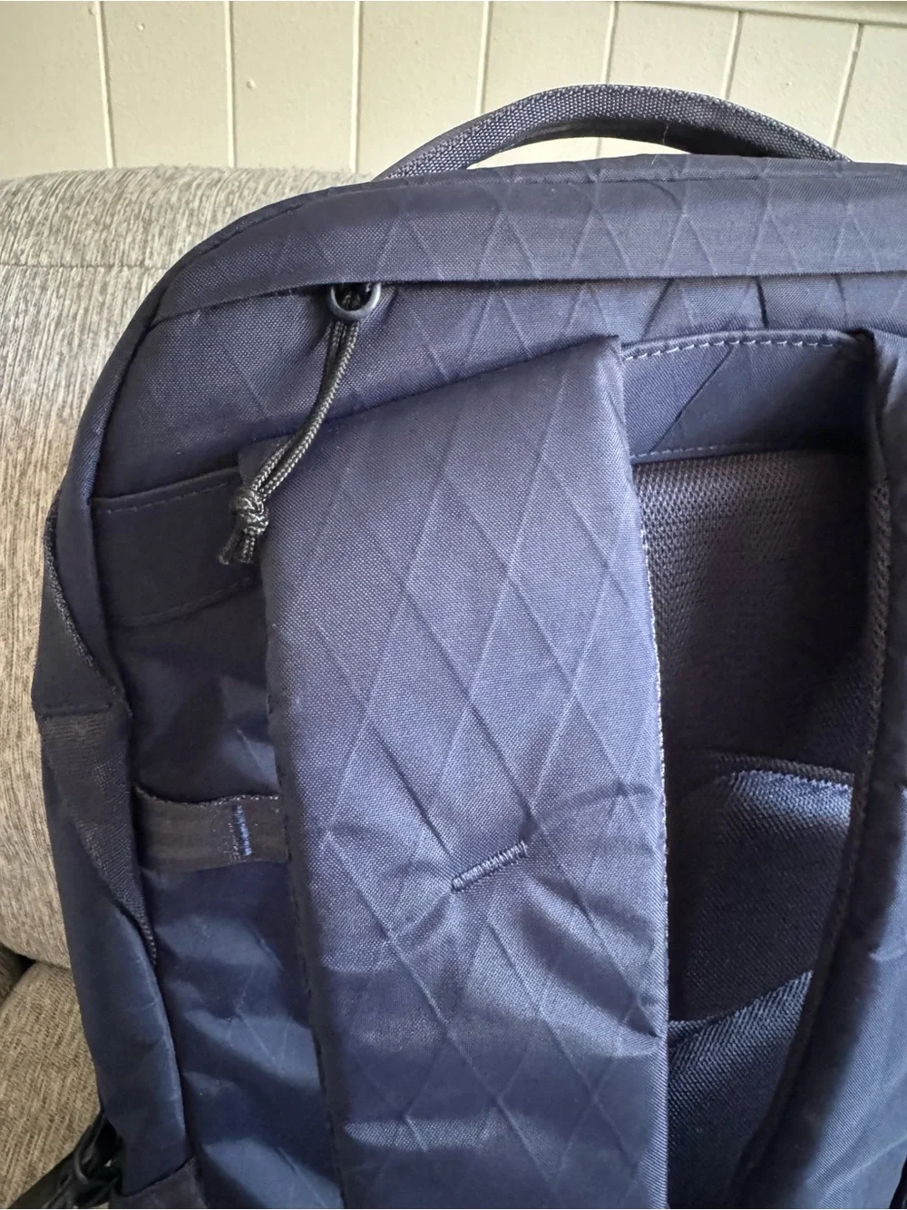 Able Carry authentic bag